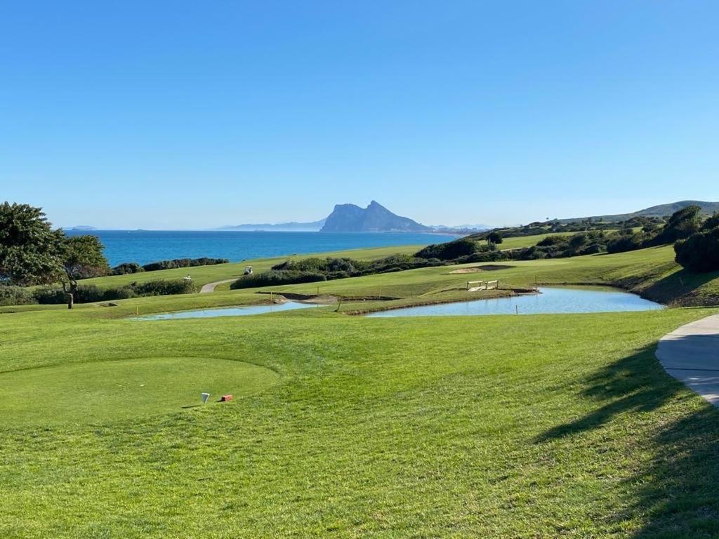 2226-Luxury sea view apartment Alcaidesa Extérieur photo