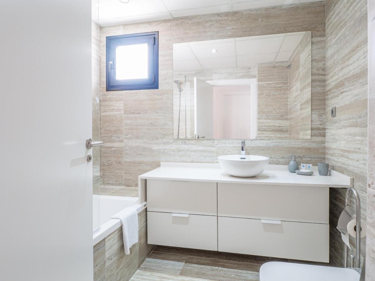 2226-Luxury sea view apartment Alcaidesa Extérieur photo